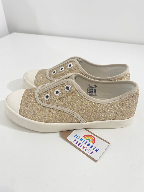 Gold Glitter Canvas Shoes (Size 3)